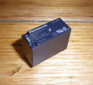 12Volt Relay - SPDT 250VAC, 16Amp Contacts suits 500E PCB # JW1FSN-DC12V