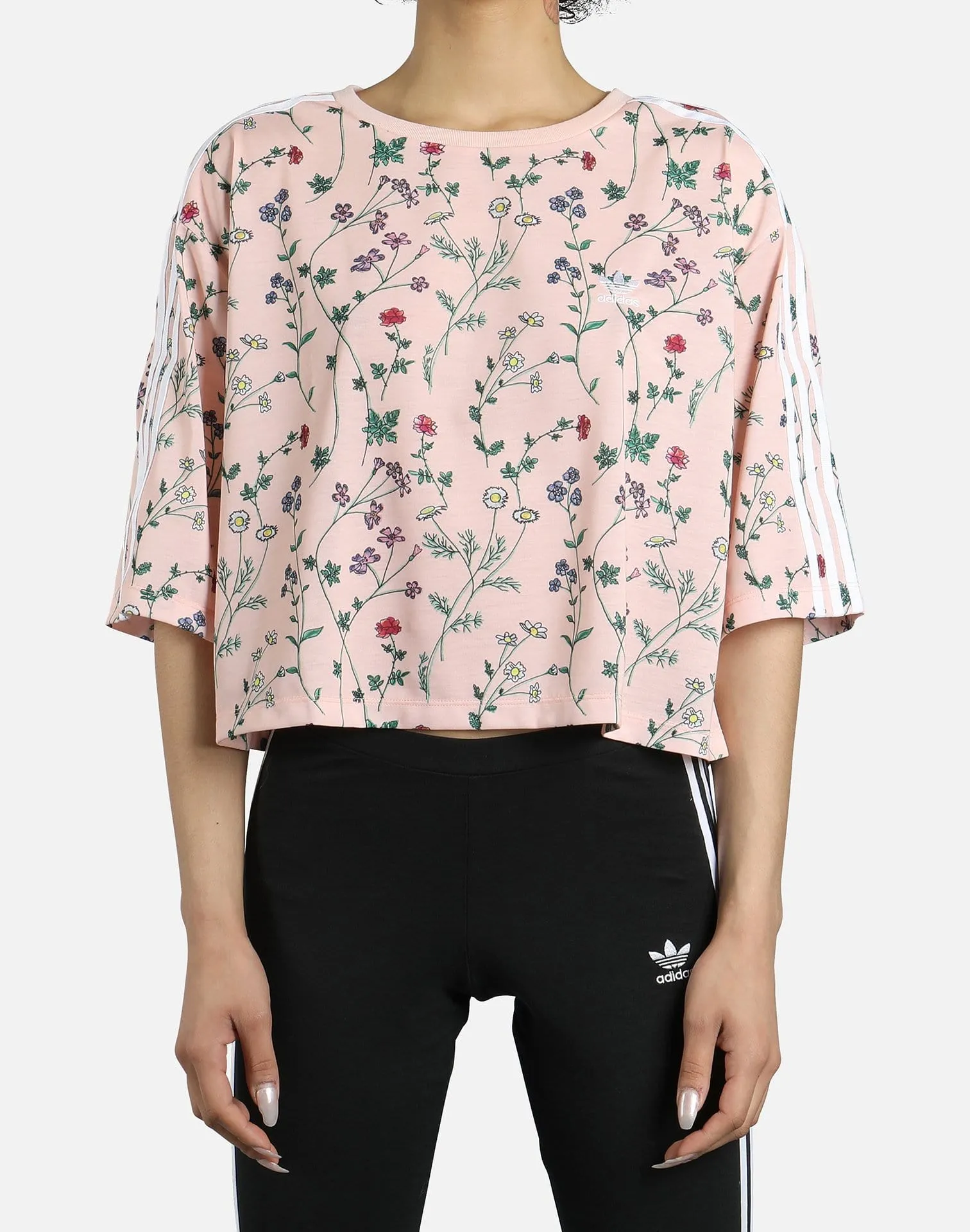 Adidas LOVE REVOLUTION CROPPED TEE