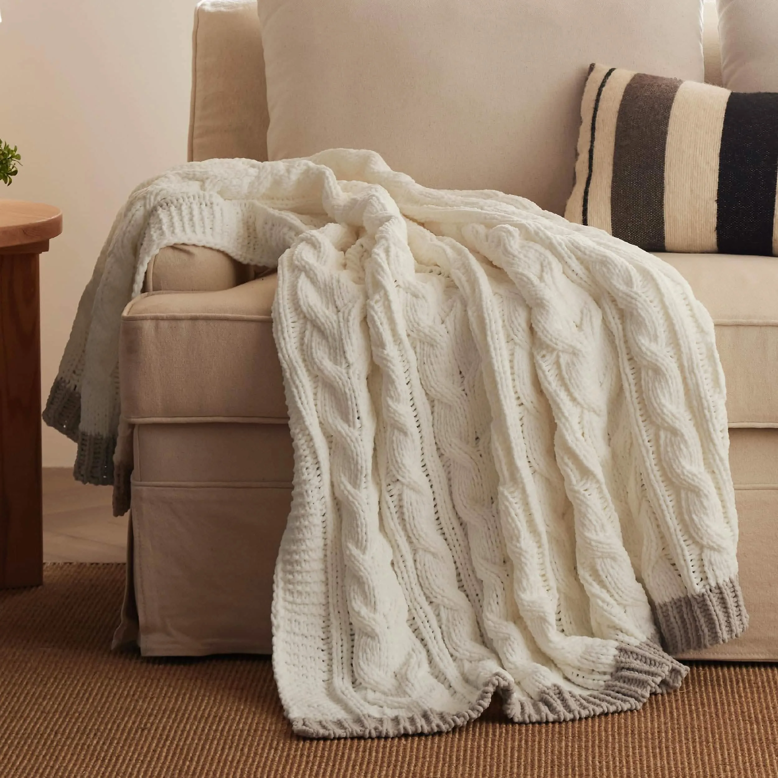 Cable Chenille Chunky Knit Throw Blanket