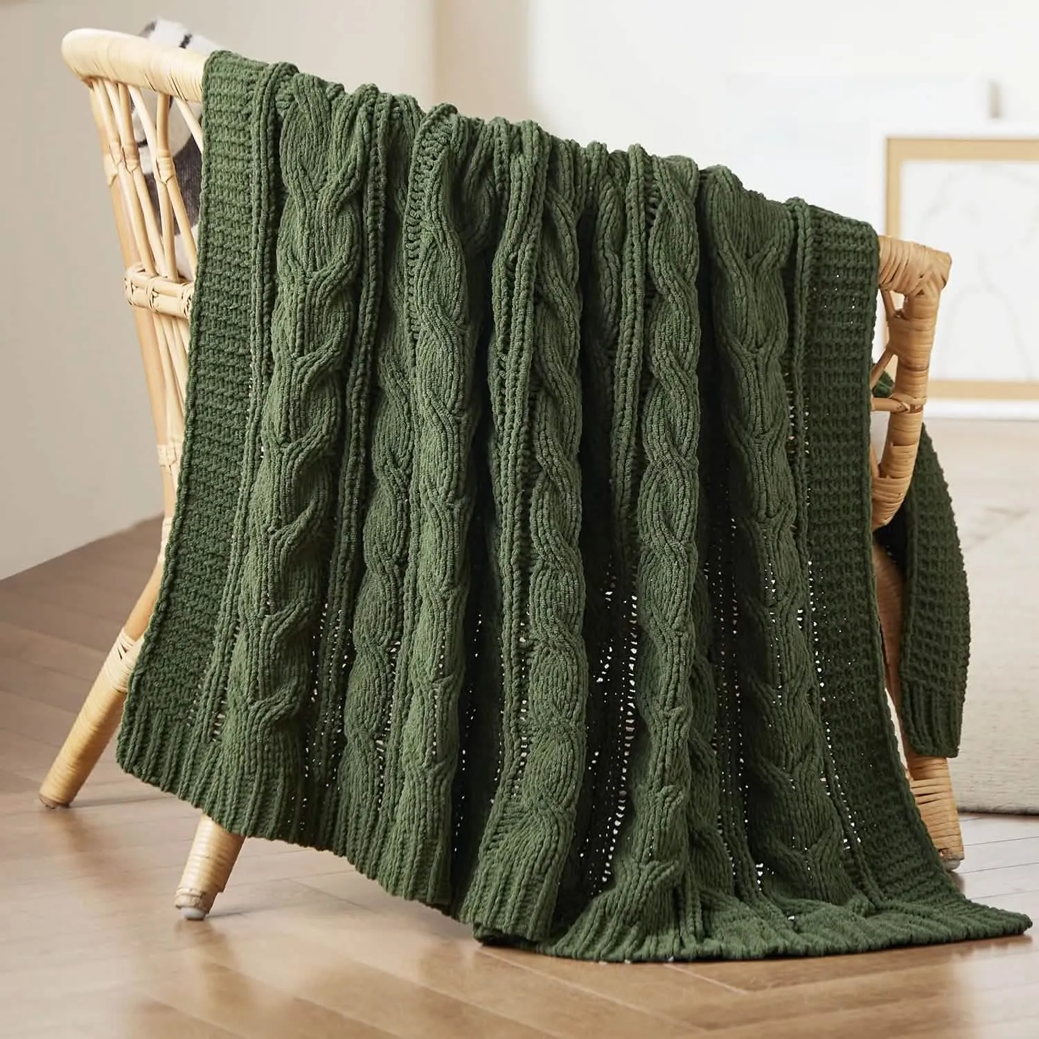 Cable Chenille Chunky Knit Throw Blanket