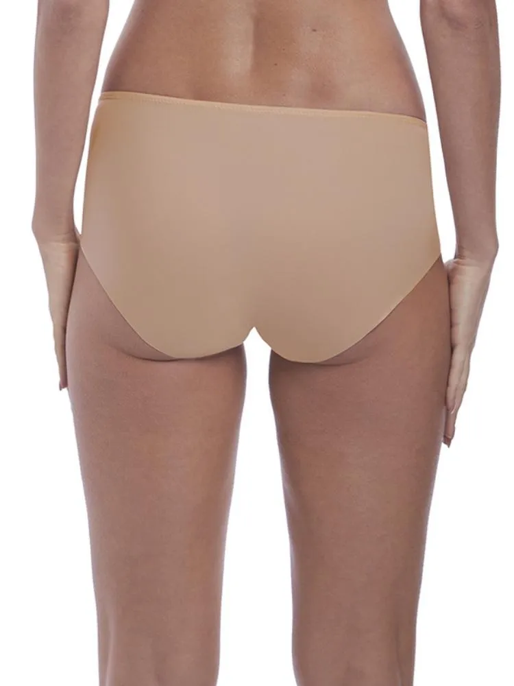 Leona Full Brief