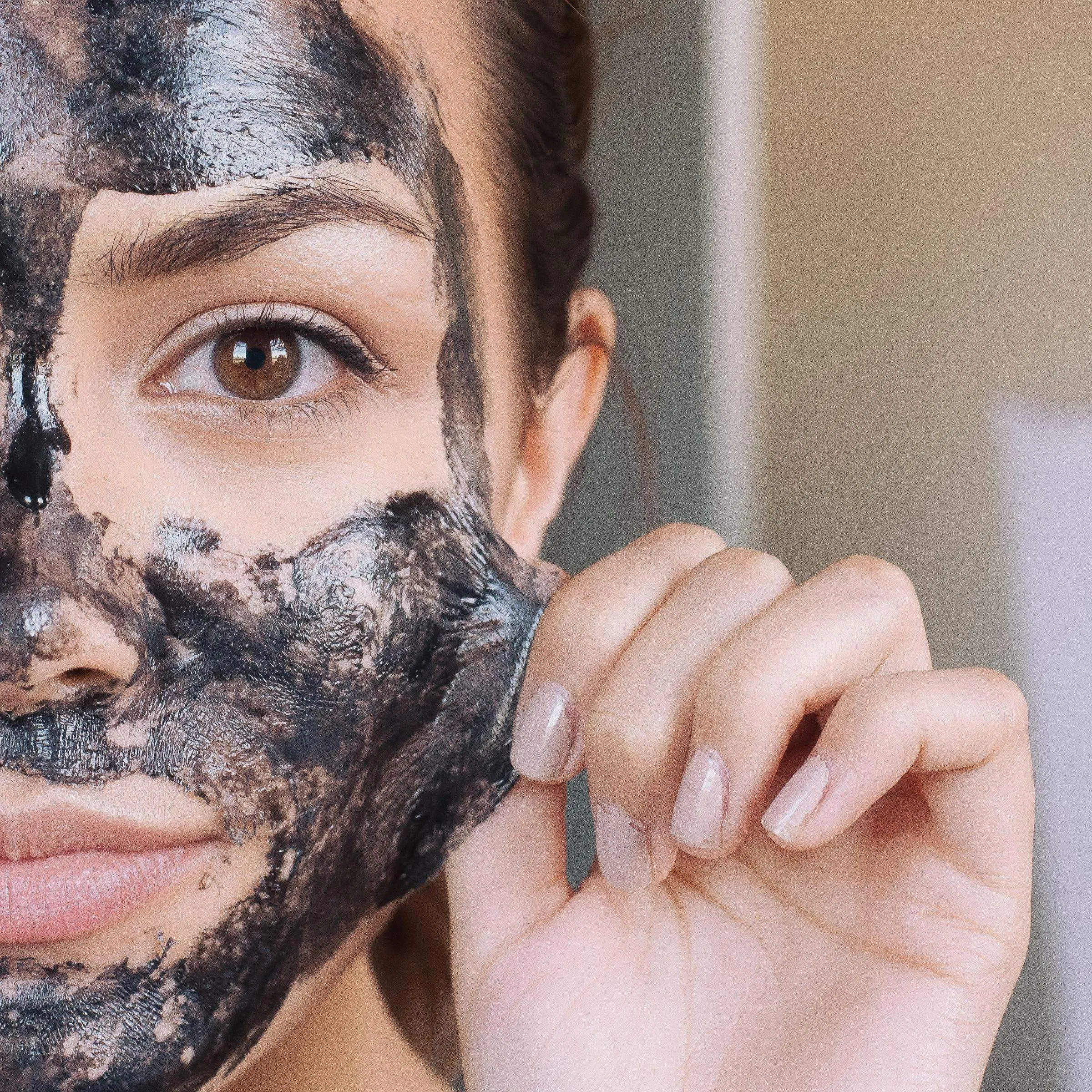 Luminizing Charcoal Peel Off Mask (3 Masks/Box)