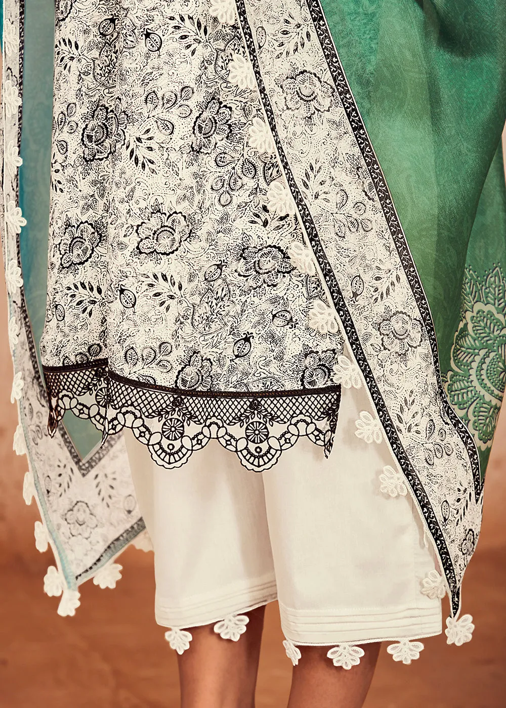 Off White Muslin Cotton Digital Print & Embroidered Salwar Suit