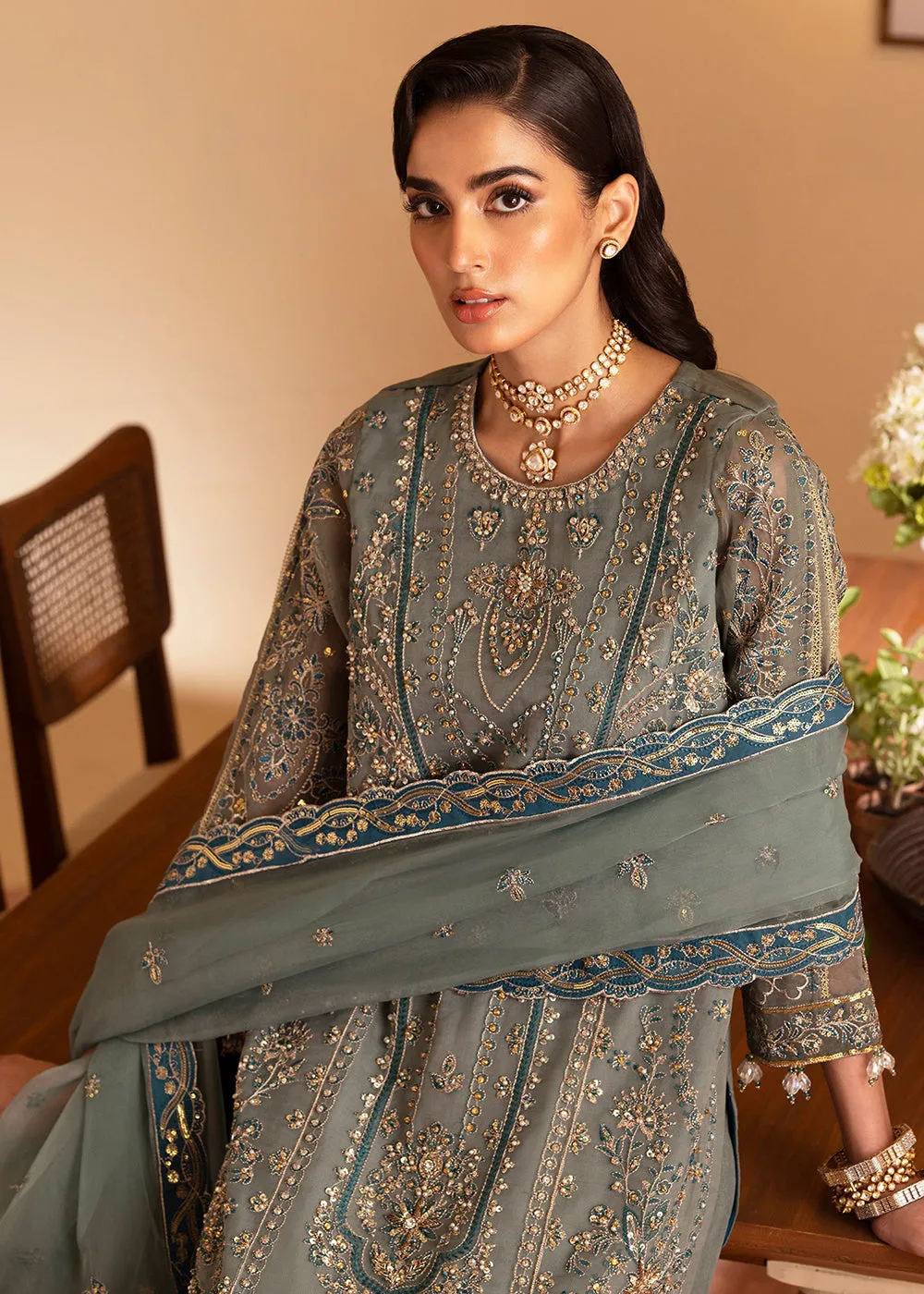 Romansiyyah Luxury Formals '24 by Emaan Adeel | ROHEEN