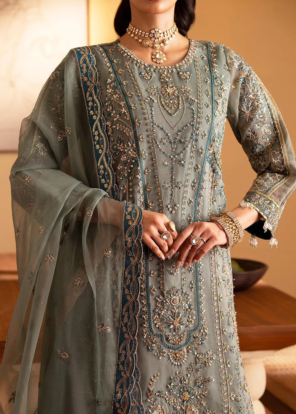 Romansiyyah Luxury Formals '24 by Emaan Adeel | ROHEEN
