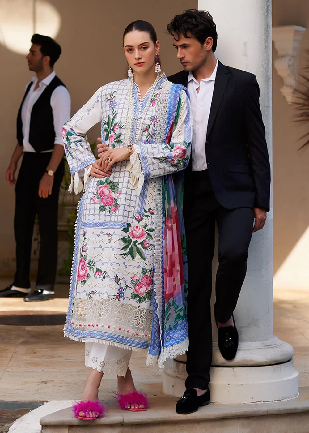 Te Amo Luxury Lawn '24 by Mushq | BELLA BELLEZA